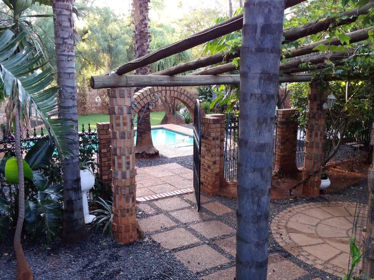 A Knights Rest Guesthouse Pretoria-Noord Eksteriør bilde