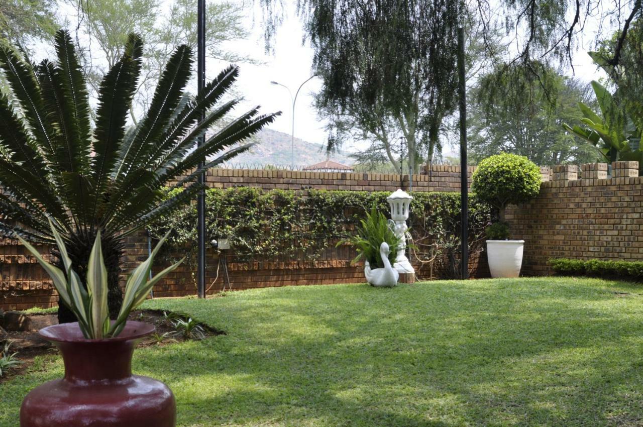 A Knights Rest Guesthouse Pretoria-Noord Eksteriør bilde